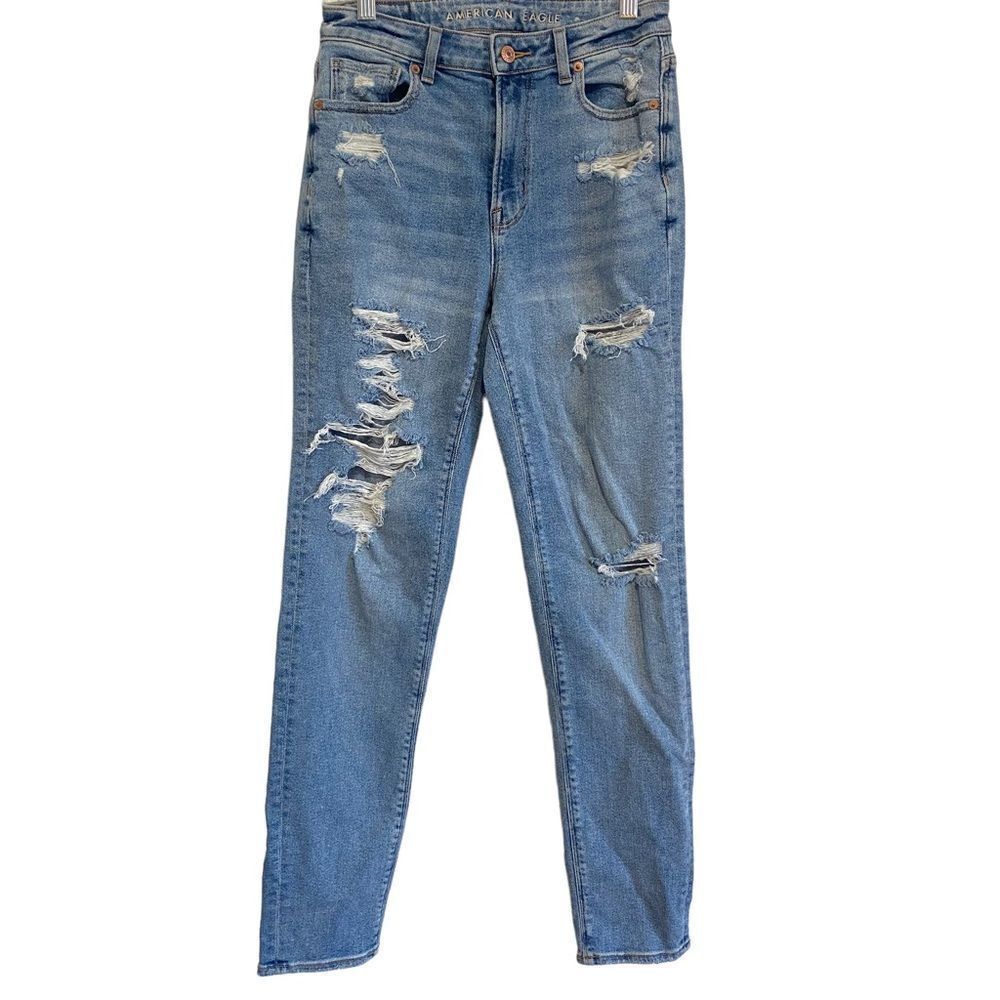 AMERICAN EAGLE Ripped High Waisted Stretch Mom Jeans